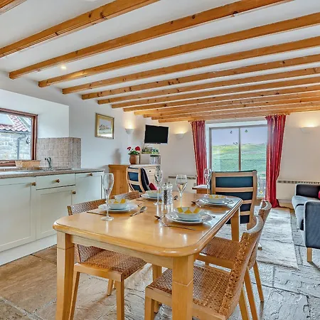 The Old Barn * Commondale