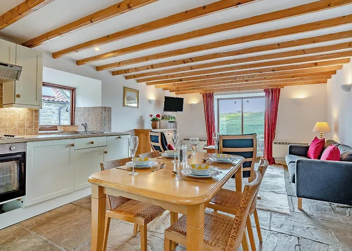 The Old Barn * Commondale